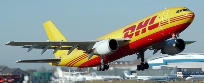 DHL-shipping-service