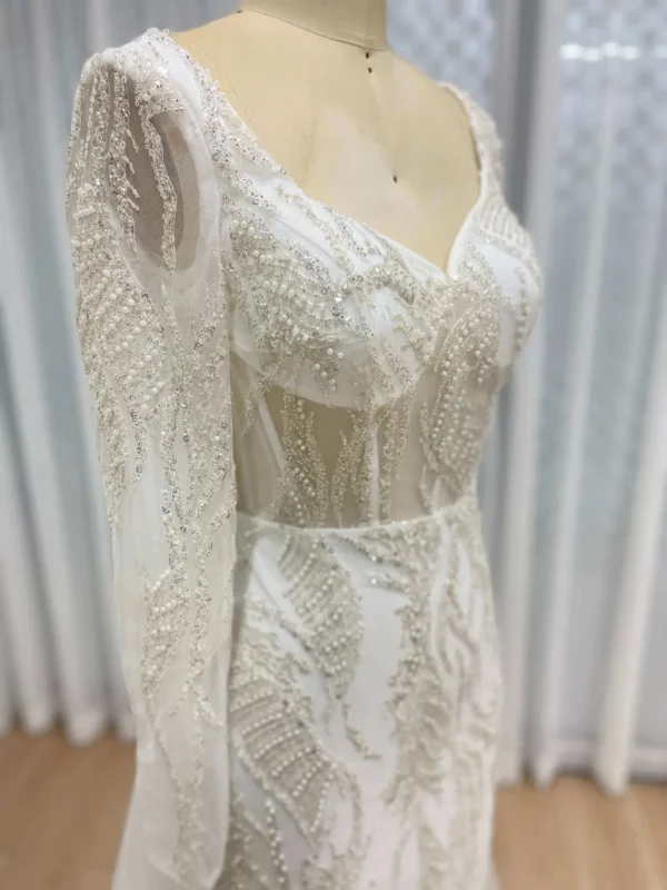 Elegant Beaded Long Sleeve Wedding Gown with Illusion Tulle MY20004-2 - 图片 3