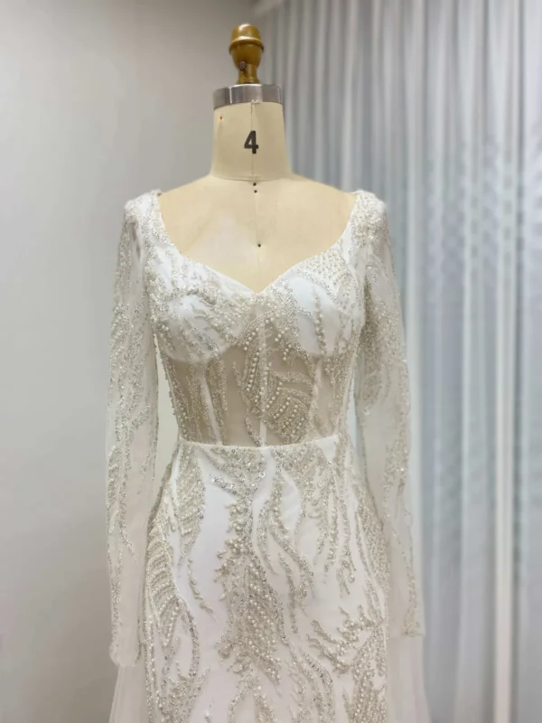 Elegant Beaded Long Sleeve Wedding Gown with Illusion Tulle MY20004-2 - 图片 2