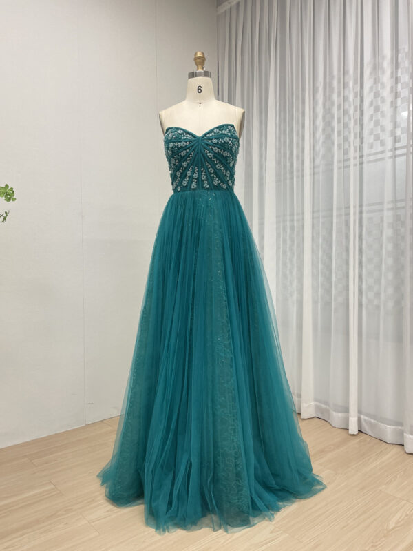 Vibrant Fuchsia A-Line Gown with Beaded Bodice & Tulle Skirt MB40302 - 图片 4