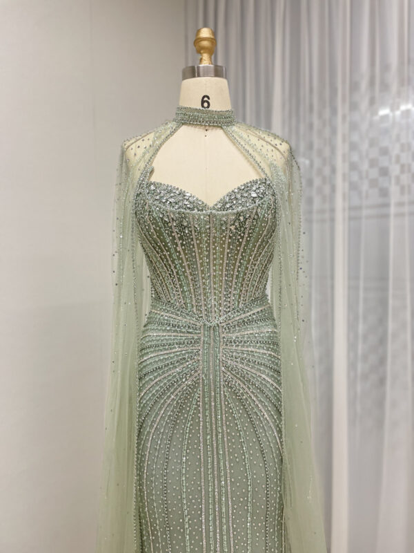 Emerald Elegance Enchanted Evening Gown With Removable Cape MB40365C - 图片 5