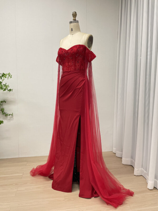 Red Enchantment Off-Shoulder Dress MB40434 - 图片 4