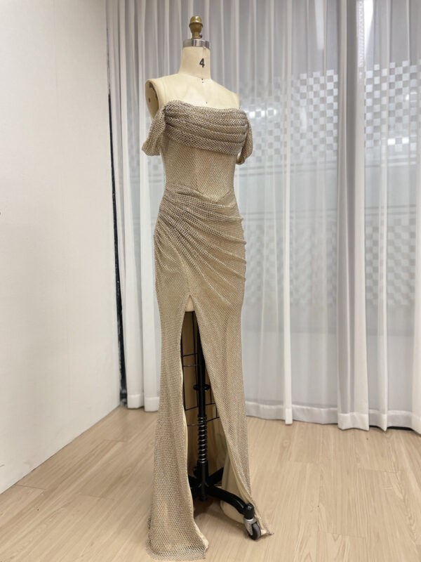 Gold Elegance Off Shoulder Couture Prom Dress MC20082B - 图片 6