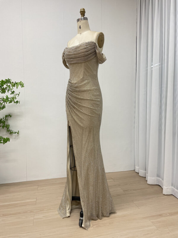 Gold Elegance Off Shoulder Couture Prom Dress MC20082B - 图片 7