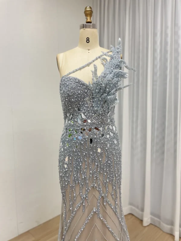 Dramatic Mauve Beaded Mermaid Gown With Sculptural One-Shoulder Detail MY30155 - 图片 6