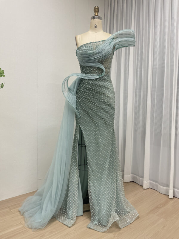 Glamorous Champagne Gown With Beaded Bodice And Tiered Ruffle Skirt MY30179 - 图片 4