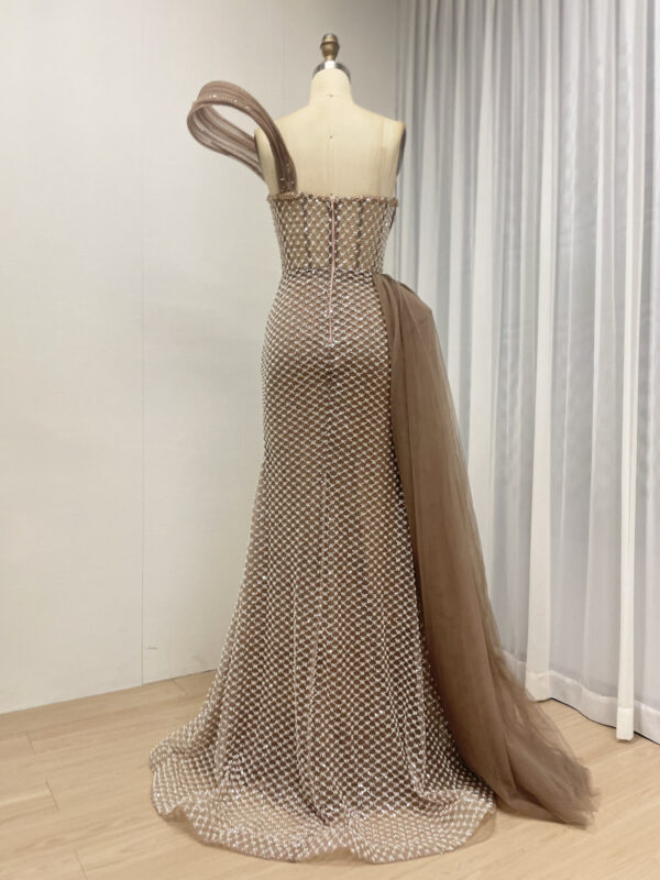Glamorous Champagne Gown With Beaded Bodice And Tiered Ruffle Skirt MY30179 - 图片 3