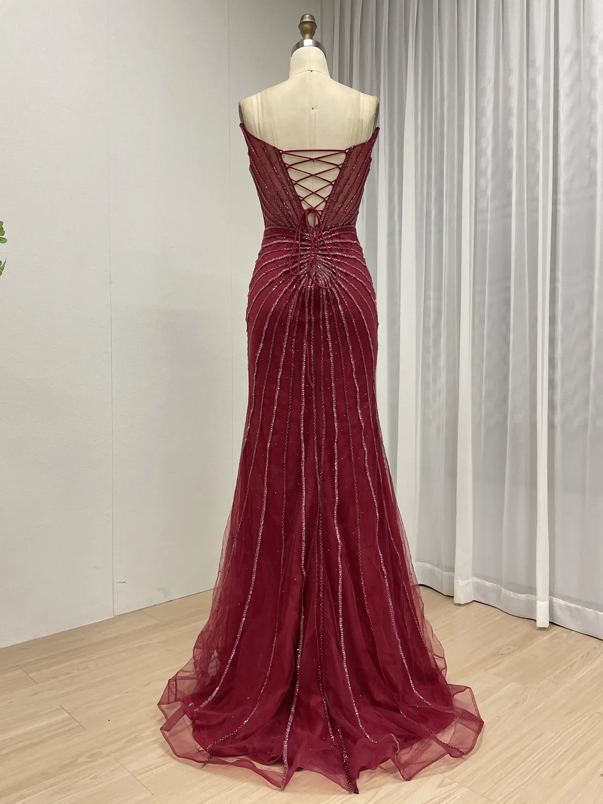 Burgundy Beaded Elegance Evening Gown MC20095 - 图片 6