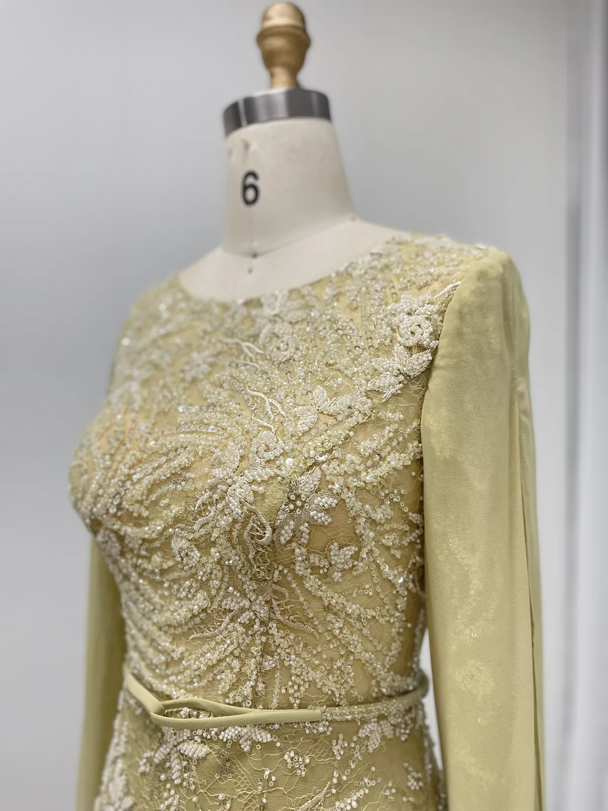 Elegant Yellow Long Sleeve Beaded Mermaid Evening Gown with Cape MY30192 - 图片 4