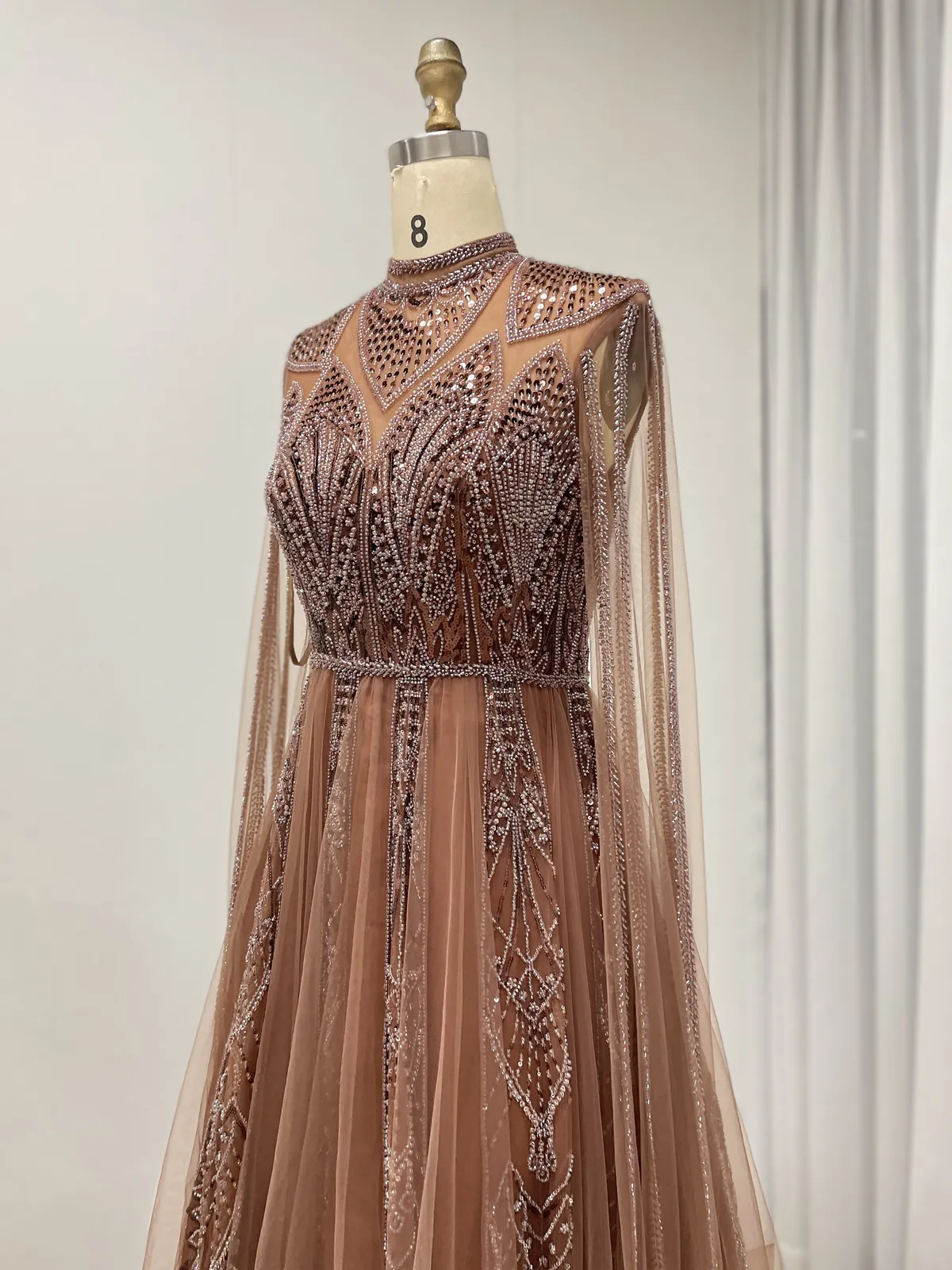 Elegant Brown A-Line Evening Gown with High Neck and Full Beaded Embroidery MY30198 - 图片 4