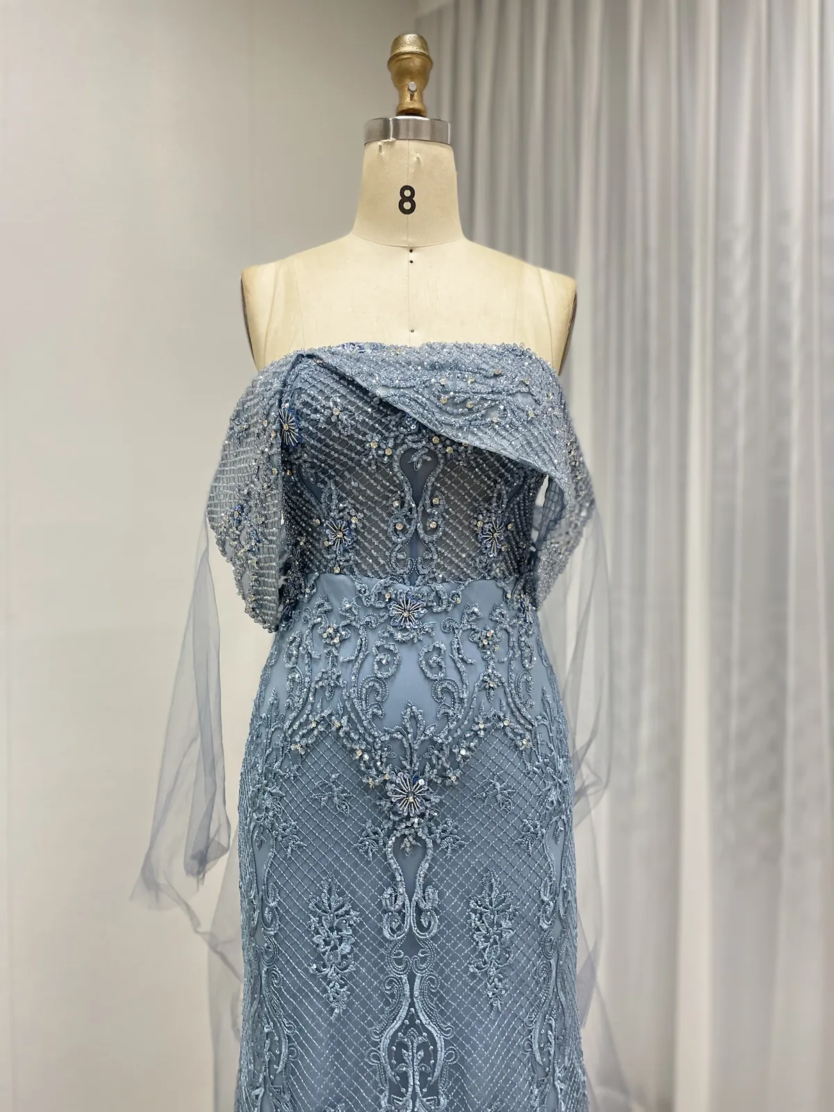 Dusty Blue Off-Shoulder Mermaid Evening Gown with Embroidered Lace and Tulle Cape Train MY30199 - 图片 2