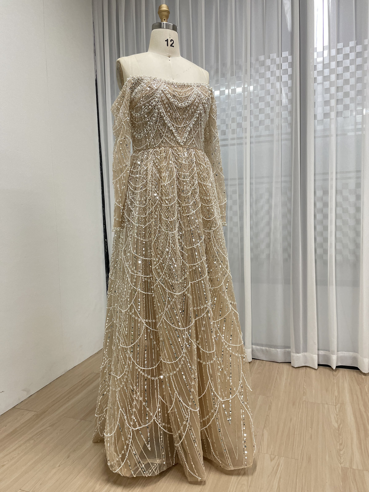 Champagne Off-Shoulder Long Sleeve A-Line Evening Gown with Full Beaded Scallop Pattern MY30105L-2L - 图片 5