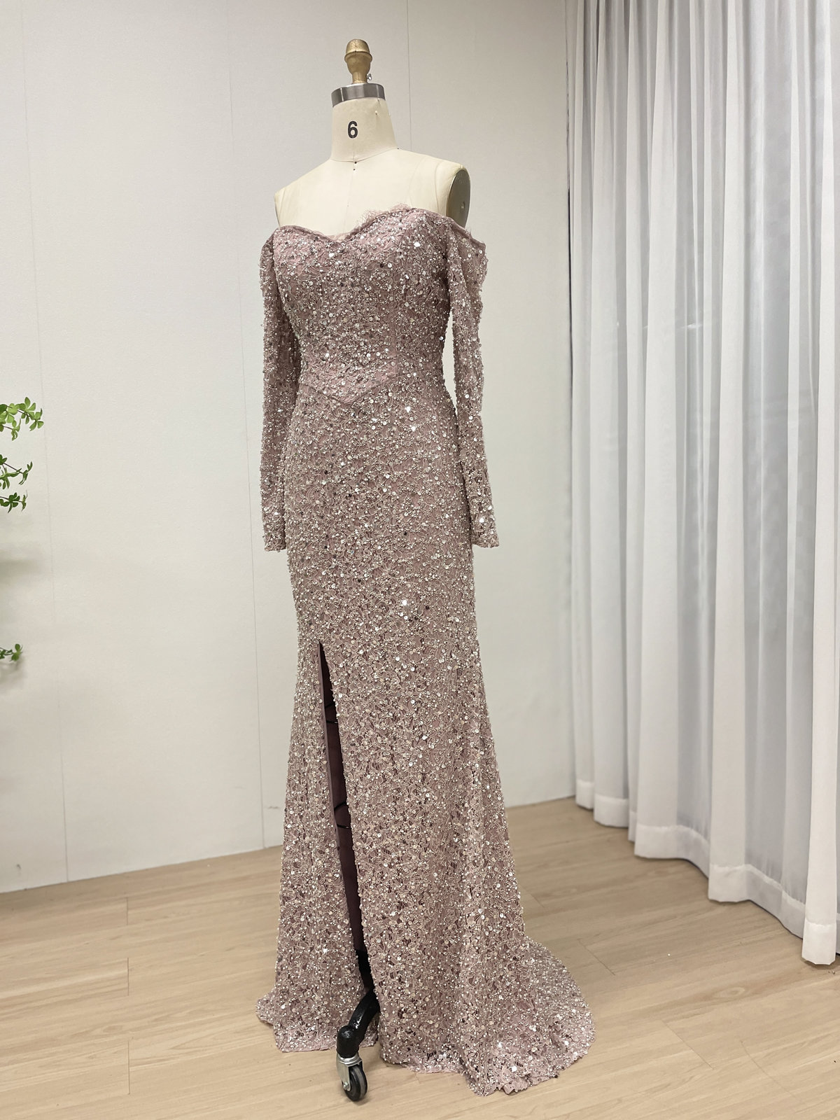 Blush Pink Off-Shoulder Sequin Mermaid Evening Gown with Long Sleeves & Front Slit MY30170 - 图片 5