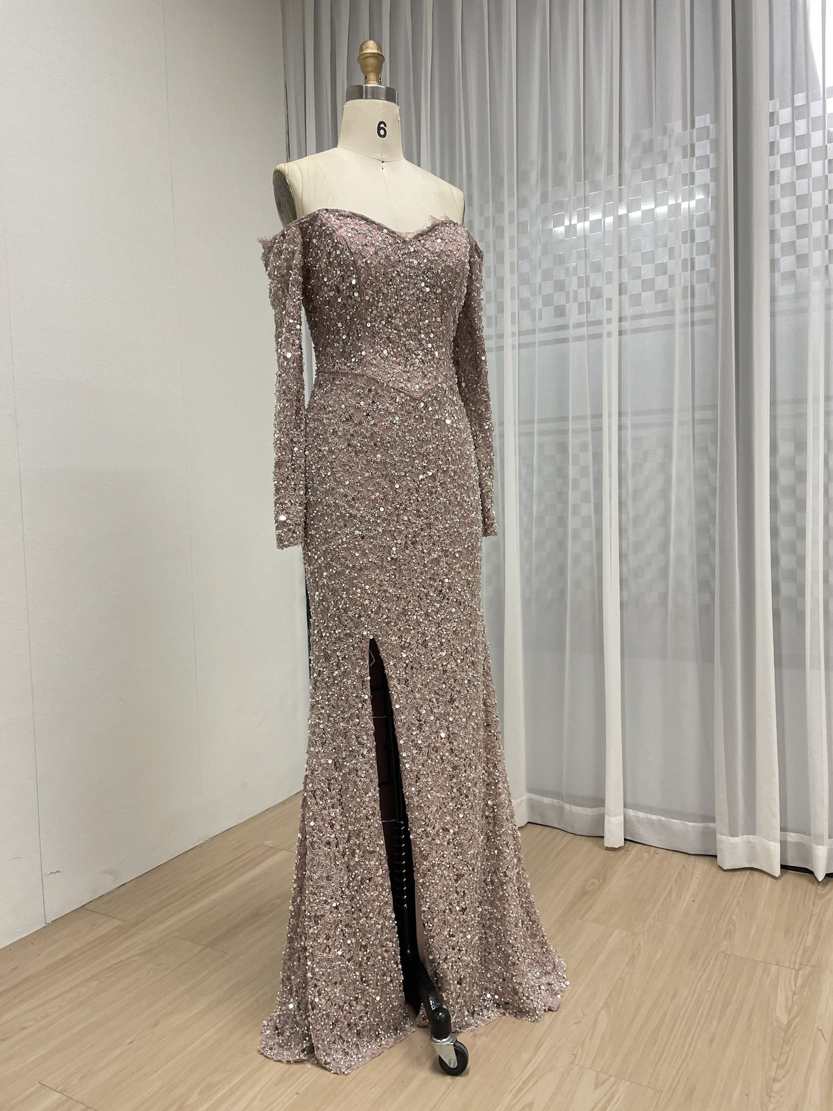 Blush Pink Off-Shoulder Sequin Mermaid Evening Gown with Long Sleeves & Front Slit MY30170 - 图片 4