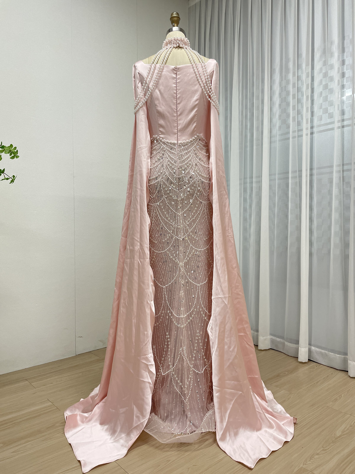 Champagne Beaded Mermaid Evening Gown with Pearl High Neck and Dramatic Satin Cape MY30205 - 图片 12