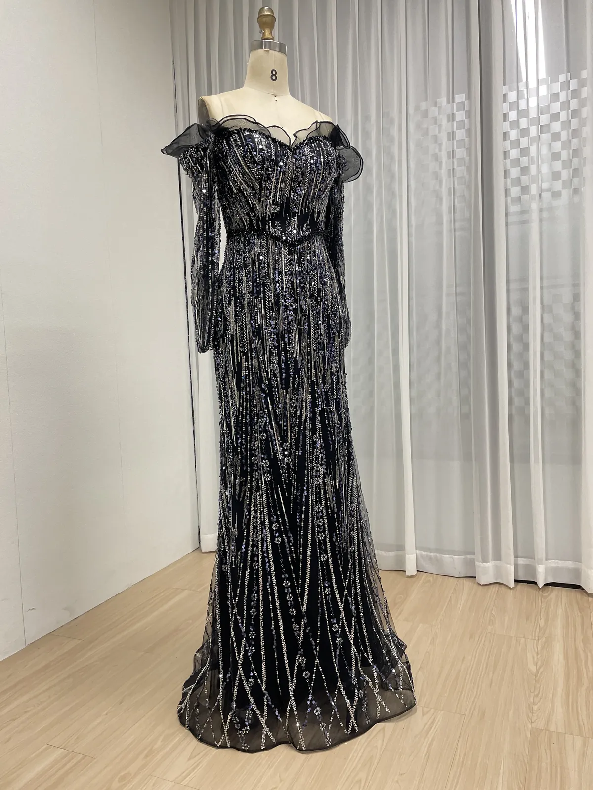 Champagne Long Sleeve Beaded Gown with Structured Shoulders MY30219 - 图片 8
